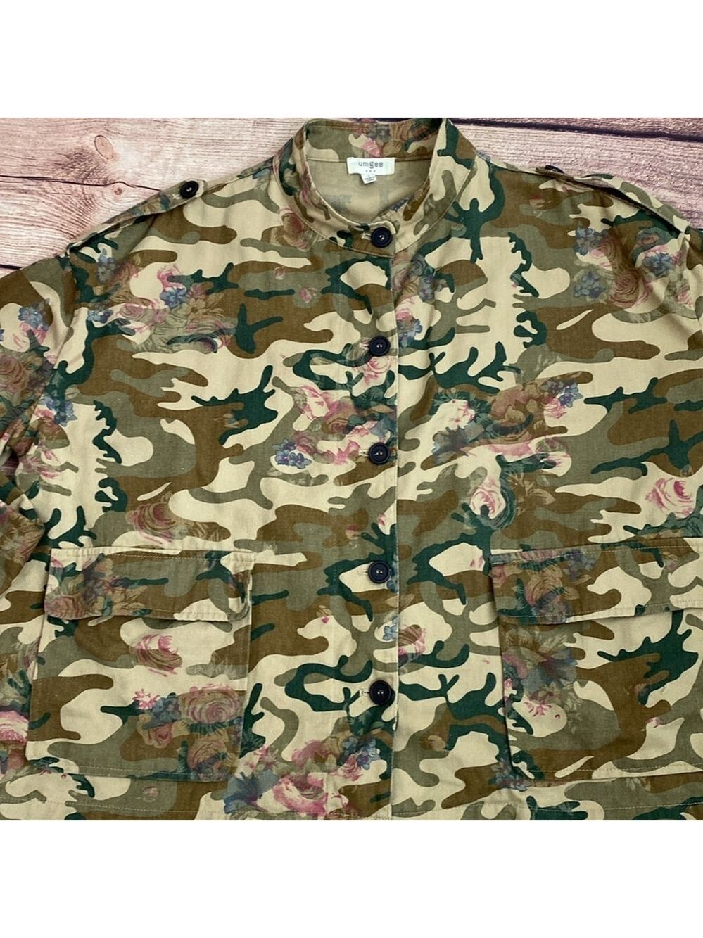 Umgee Camo & Rose Button Down Jacket With Rose Pattern